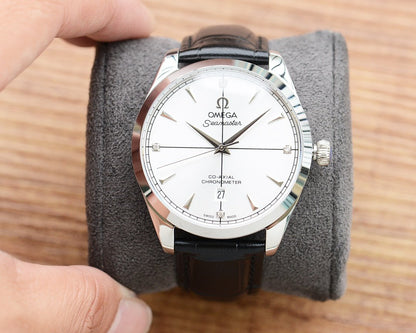 SEAMASTER AQUA TERRA CO-AXIAL WHITE DIAL