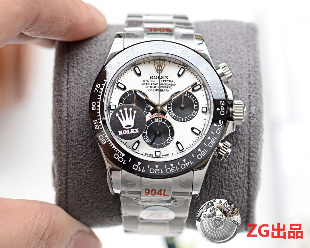 DAYTONA 40MM BLACK CERAMIC PANDA DIAL