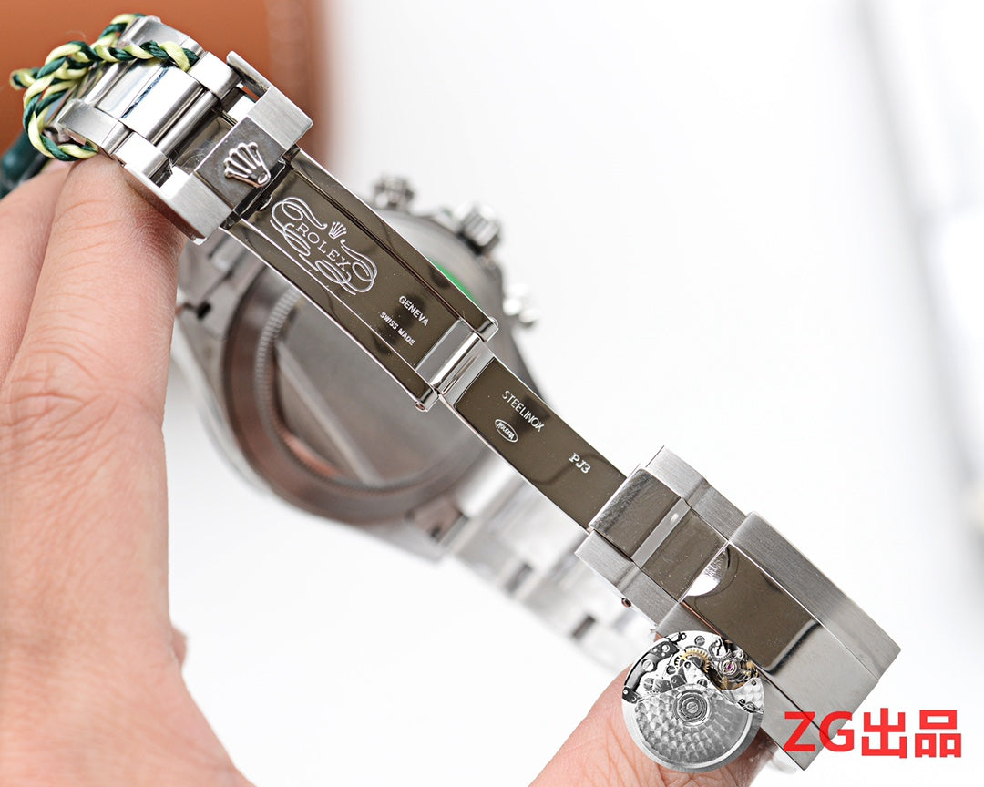 DAYTONA 40MM BLACK CERAMIC PANDA DIAL