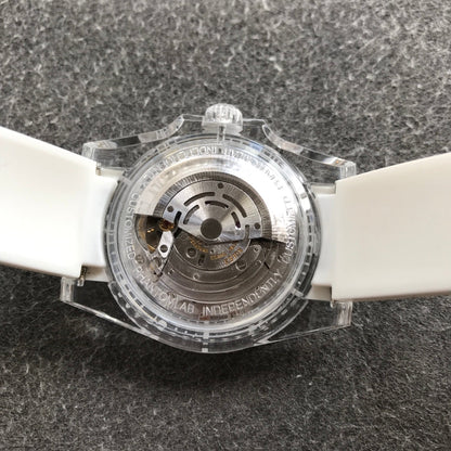 SUBMARINER DATE 40 CUSTOM SAPPHIRE CLOUD BLUE DIAL